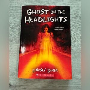 Ghost in the Headlights By Duga, Lindsey Lindsey Duga, Paperback
